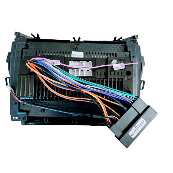 64GB For Hyundai IX45 Santa Fe 2013-2018 Car Stereo GPS Radio Android 13 Carlpay - Picture 9 of 10